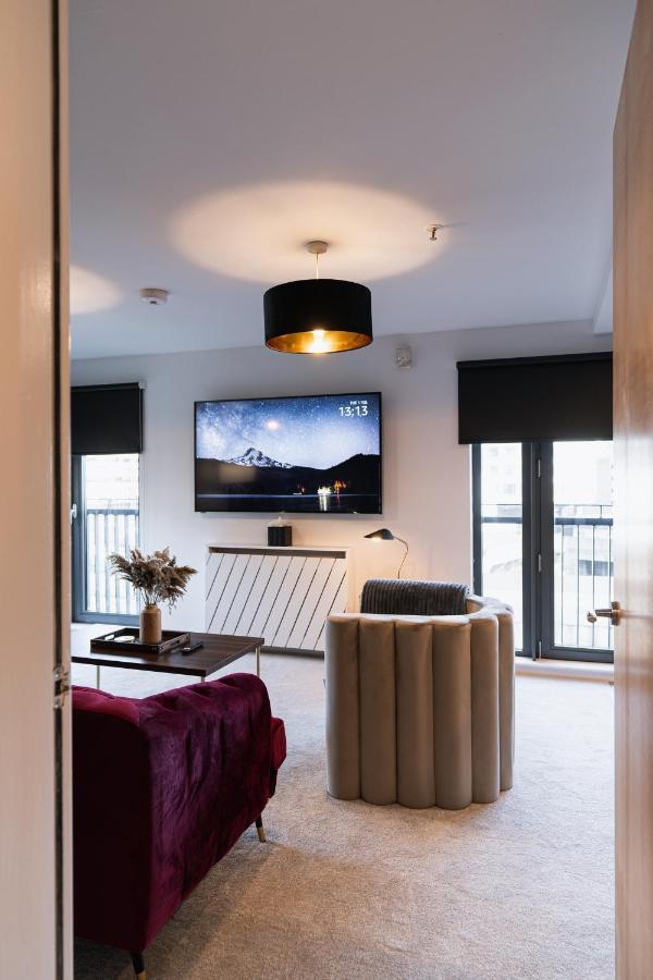 The Lusso - 2br - A 5* Escape Like No Other Apartment Glasgow
