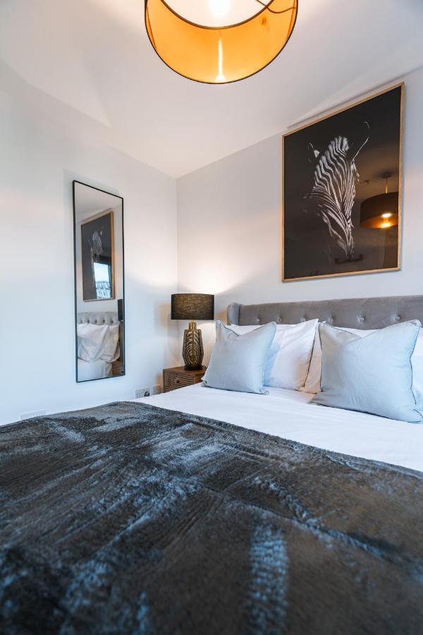The Lusso - 2br - A 5* Escape Like No Other Apartment Glasgow